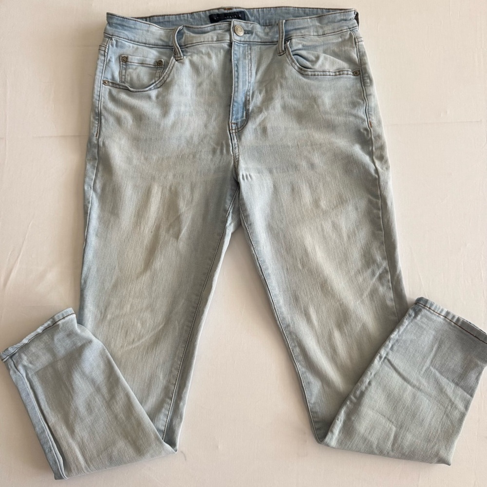 Aeropostale Light Wash Skinny Jeans Soft Stretch Casual Denim Size 14 Regular